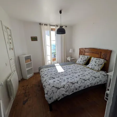 Dom wakacyjny Le Pre Du Peche-ancienne Ecole Xixeme Siecle *