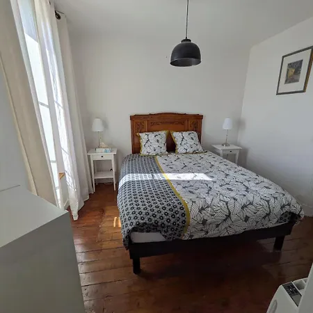 Dom wakacyjny Le Pre Du Peche-ancienne Ecole Xixeme Siecle *